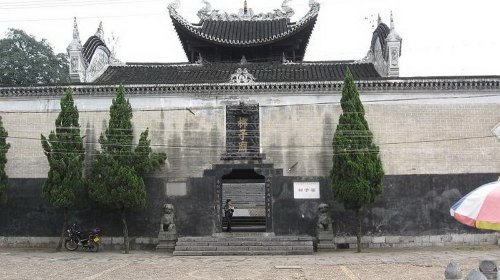 6b85ff2127d3470e8c113c4cde699016_C_500_280柳子庙