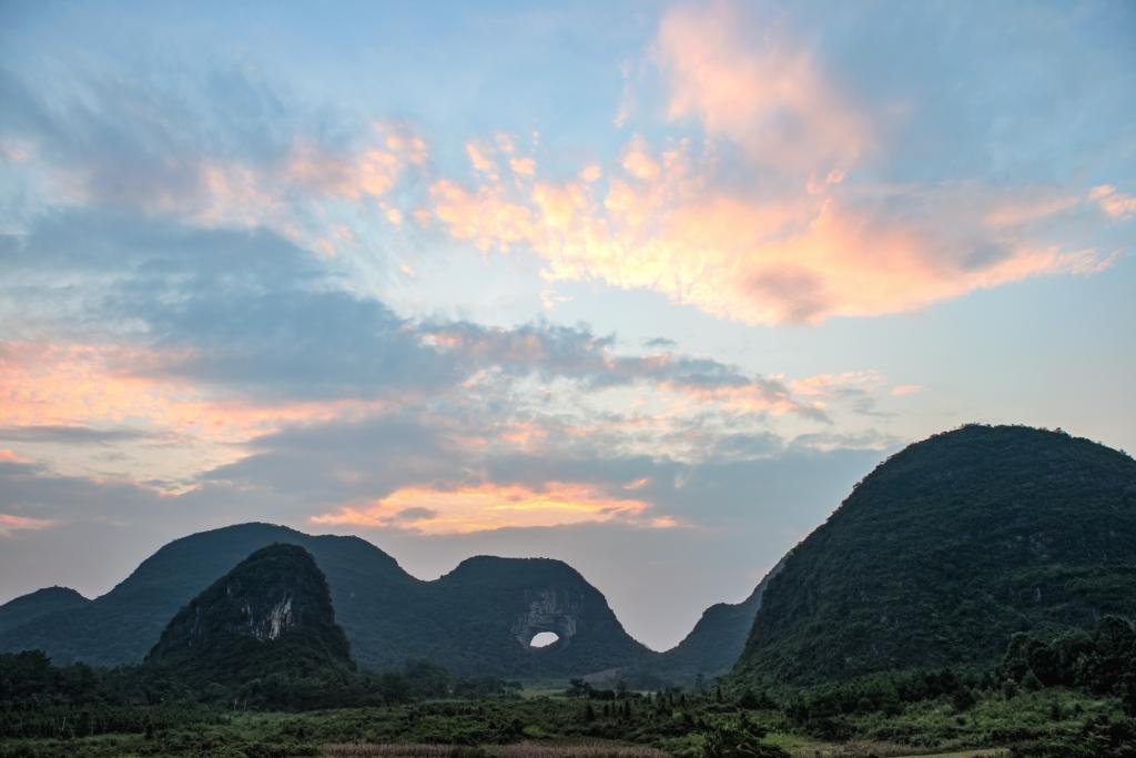 月岩的思索_美景_道县人民政府