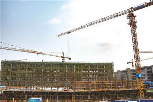 32南部新城麒麟工业园标准厂房建设如火如荼.jpg