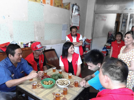 王国丰慈善助学会于新田开展"精准扶贫 圆梦行动"活动