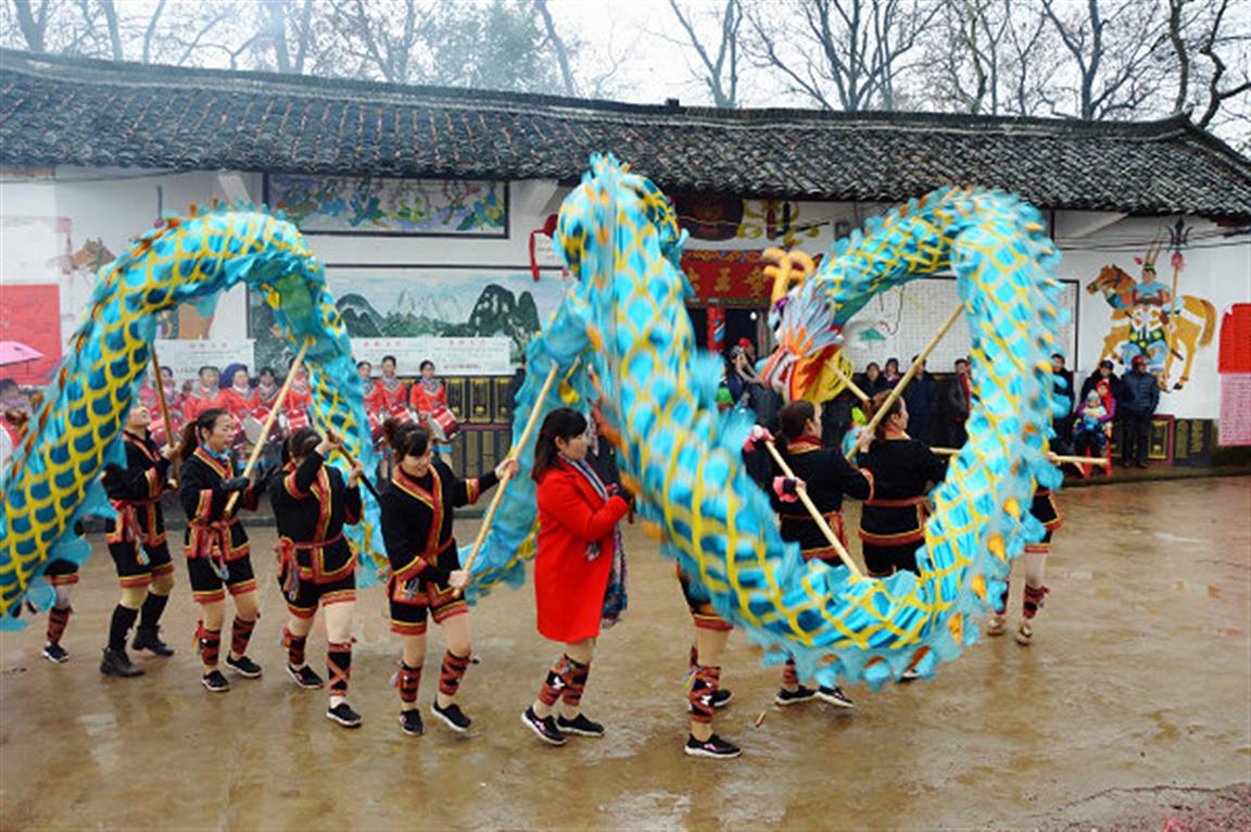 江华涛圩镇喜获全国民族团结进步创建示范单位殊荣