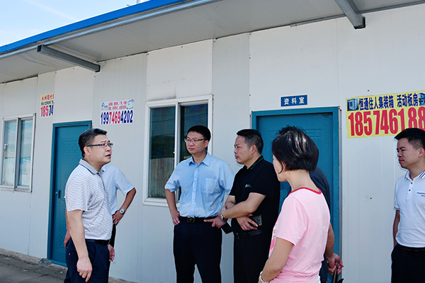 李黎武带队现场调研项目建设工作