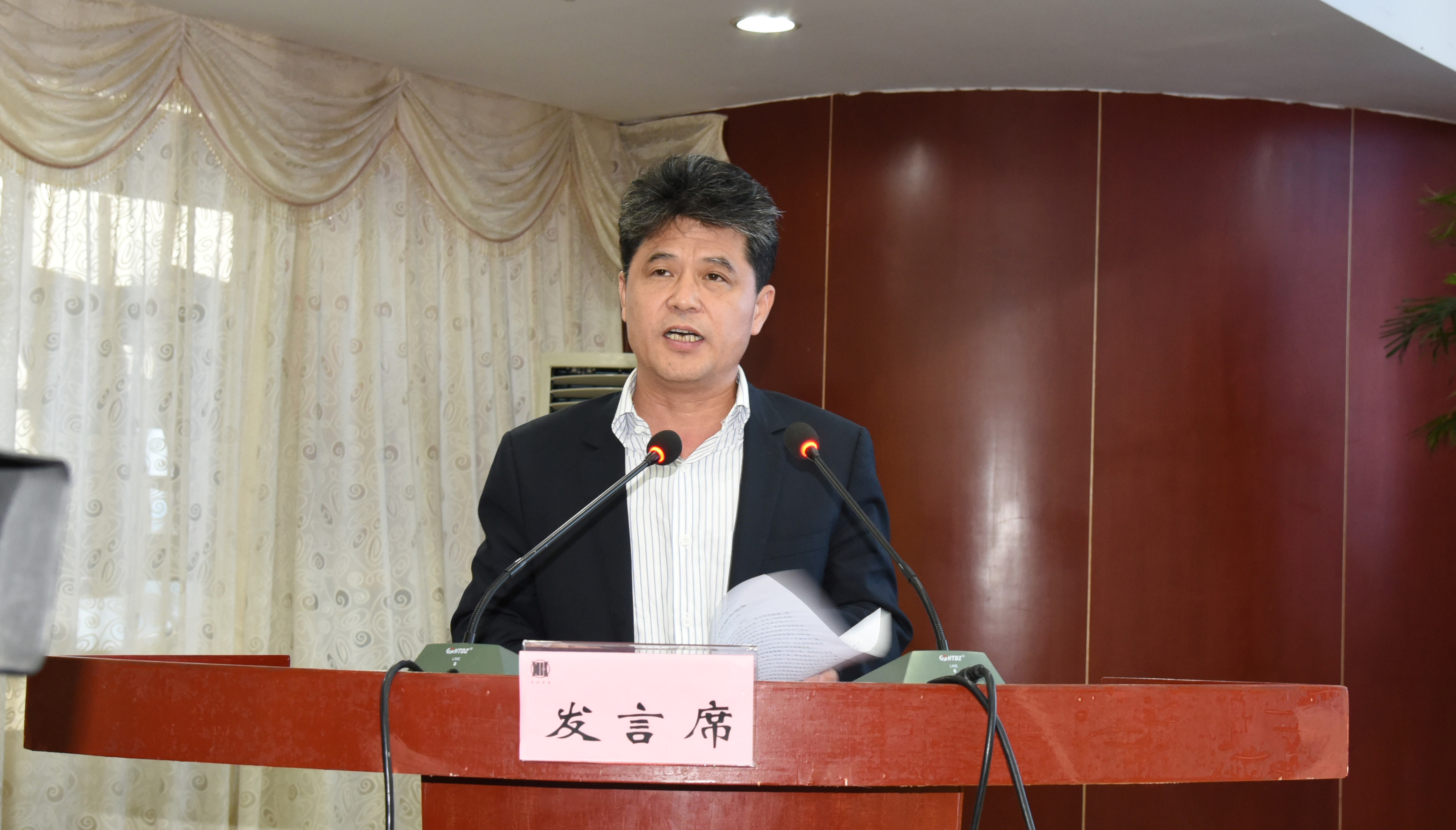 永州市住房和城乡规划建设局局长彭晓东