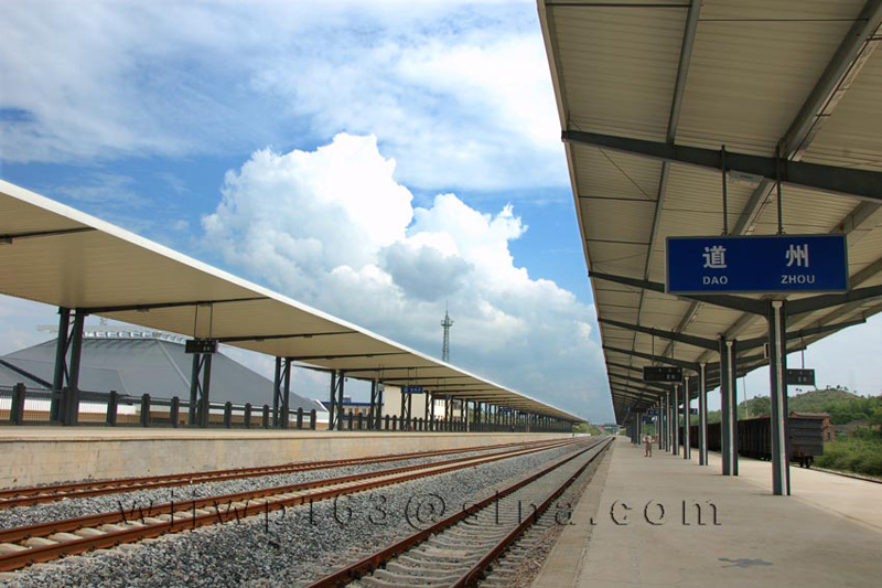 新落成的道县火车站