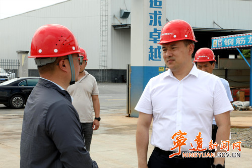 林亮亮调研重点项目建设工作_副本500.jpg 林亮亮调研重点项目建设工作_副本500.jpg